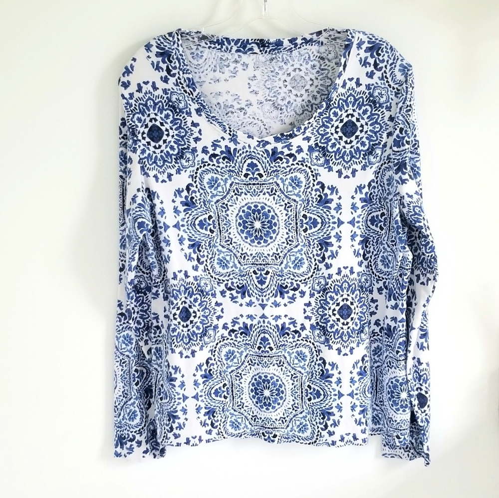 Kim Rogers tshirt top long sleeve